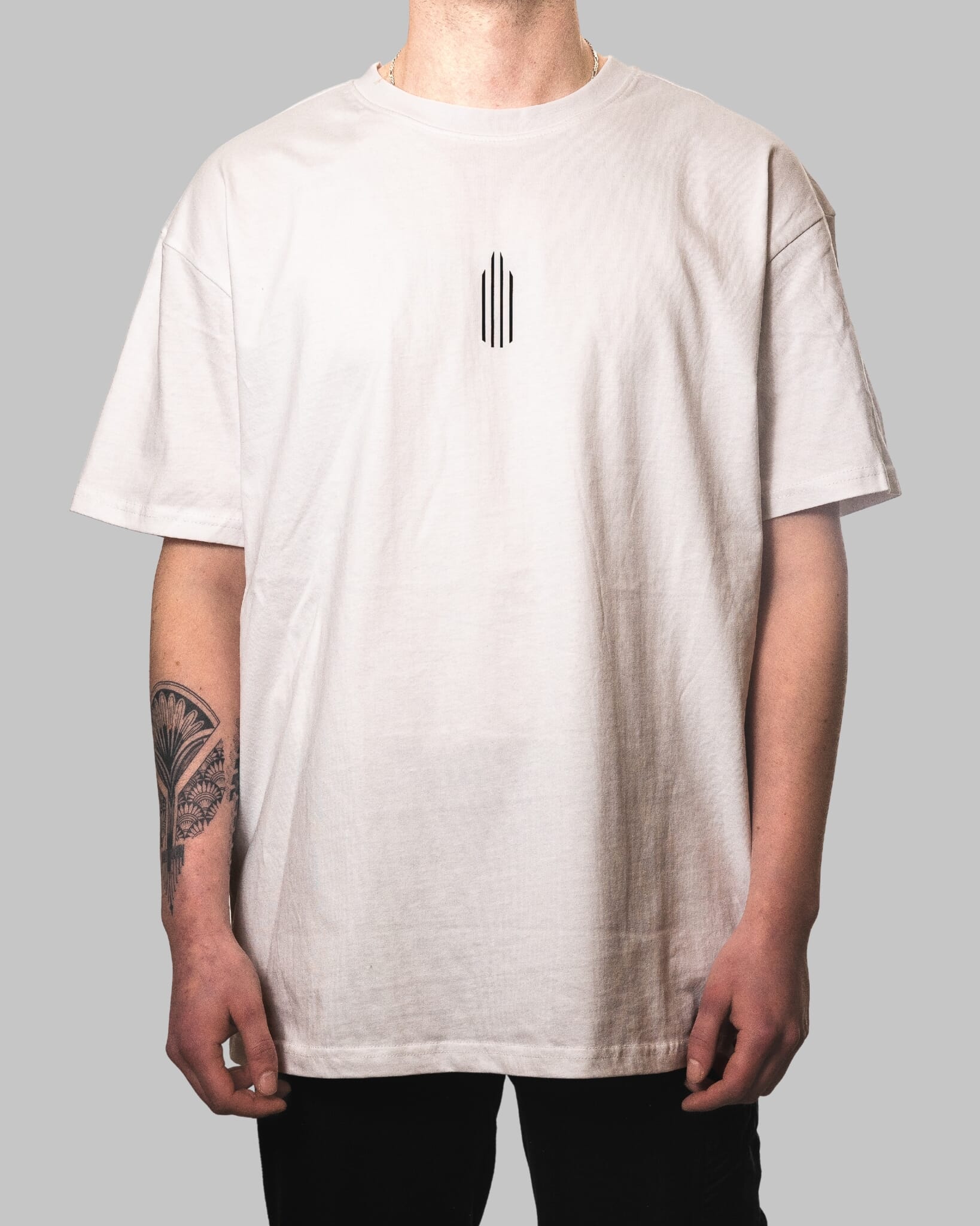 ICON T-SHIRT (WHITE)